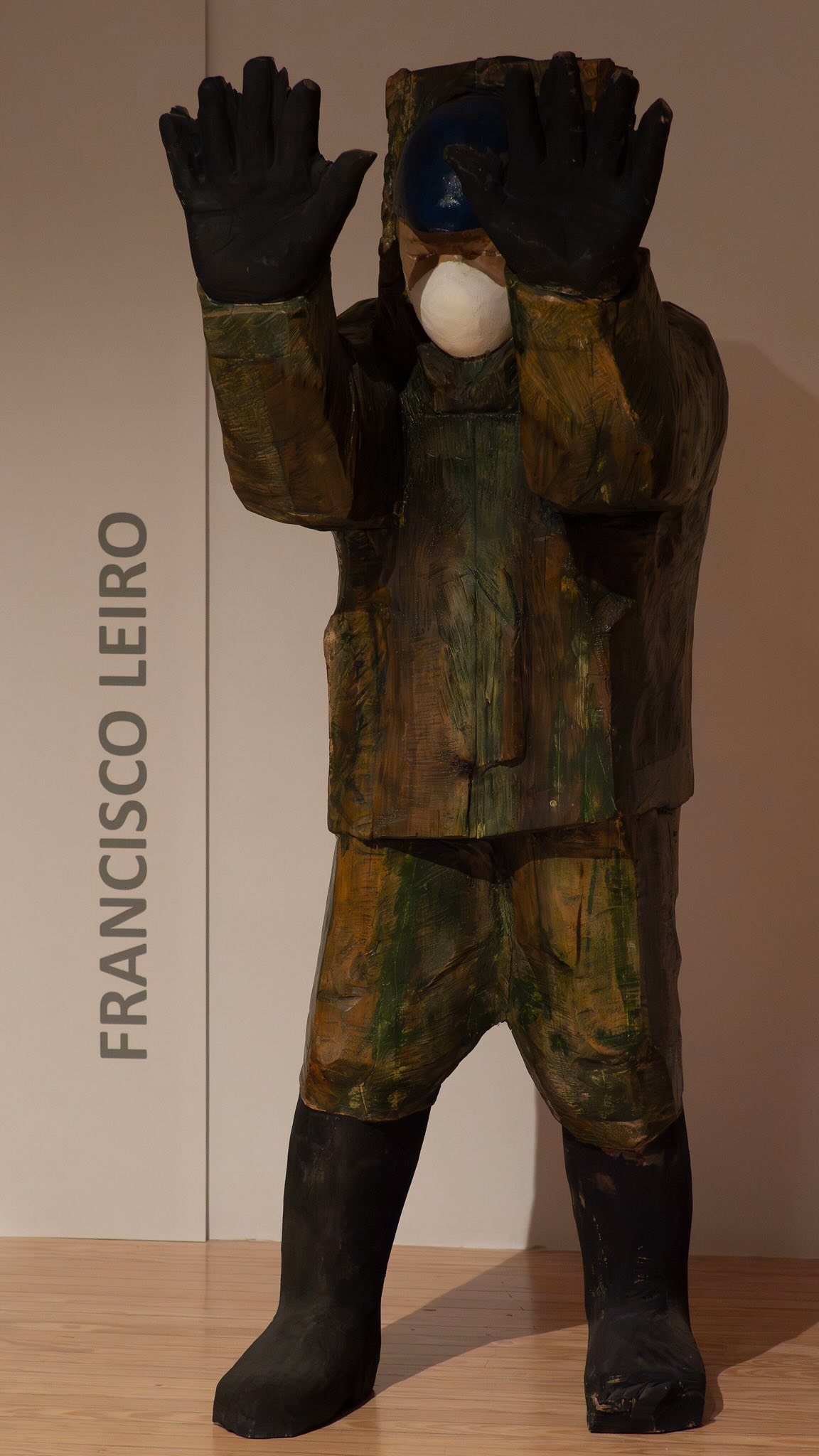 🖼️ La exposición ‘Espacio y tiempo. La escultura en la Colección ABANCA’ ofrece una perspectiva única sobre la evolución de la escultura a lo largo del tiempo, desde finales del siglo XIX hasta nuestros días, a través de 50 obras de 41 creadores.

🤝 Con @somosabanca.
📅 Del miércoles 4 de marzo al sábado 23 de mayo de 2026.
⌚ De lunes a sábado (festivos incluidos), de 11:00 a 19:00, en horario ininterrumpido. Domingos, cerrado.
📍 Galería Casa de América-ABANCA | acceso por C/ Marqués del Duero, 2.
▶️ Entrada libre hasta completar aforo.