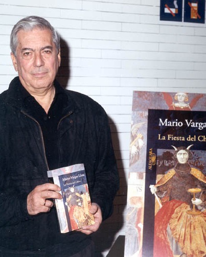 📚✨ Por este escenario pasó Mario Vargas Llosa.

A lo largo de los años, el escritor protagonizó conversaciones, presentaciones y debates que hoy forman parte del archivo de Casa de América.

📝 Puedes nuestro artículo en la web, enlace en la biografía.