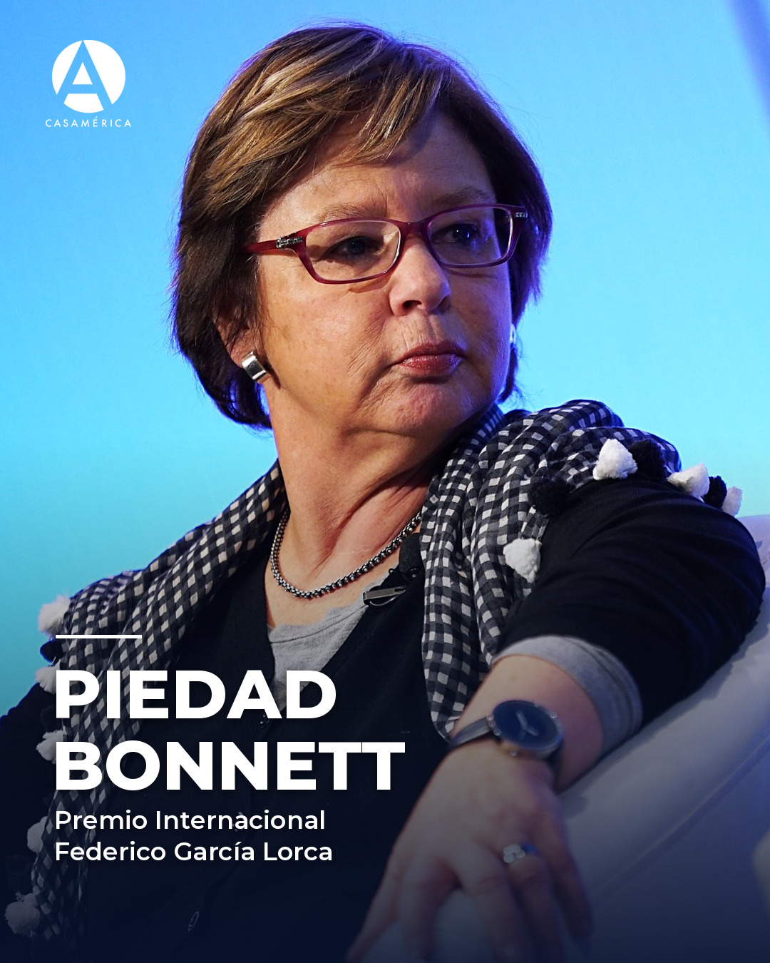 🏆 ¡Enhorabuena, Piedad Bonnett (@piedadbonnett)!

La poeta colombiana ha ganado el XXIII Premio Internacional de Poesía Ciudad de Granada–Federico García Lorca, que reconoce el conjunto de su obra y su aportación a la literatura en español.

Casa de América forma parte del jurado de este galardón, que ha destacado su capacidad para abordar el dolor, los miedos y la complejidad de la vida con una escritura cercana y clara.

#PiedadBonnett #PremioGarcíaLorca #Poesía #Literatura #CasaDeAmérica