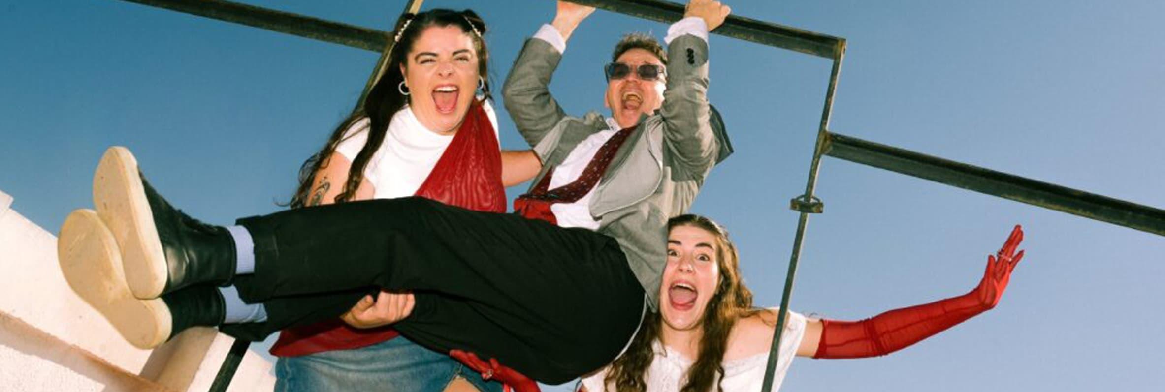 Diálogo y showcase con Calequi y Las Panteras