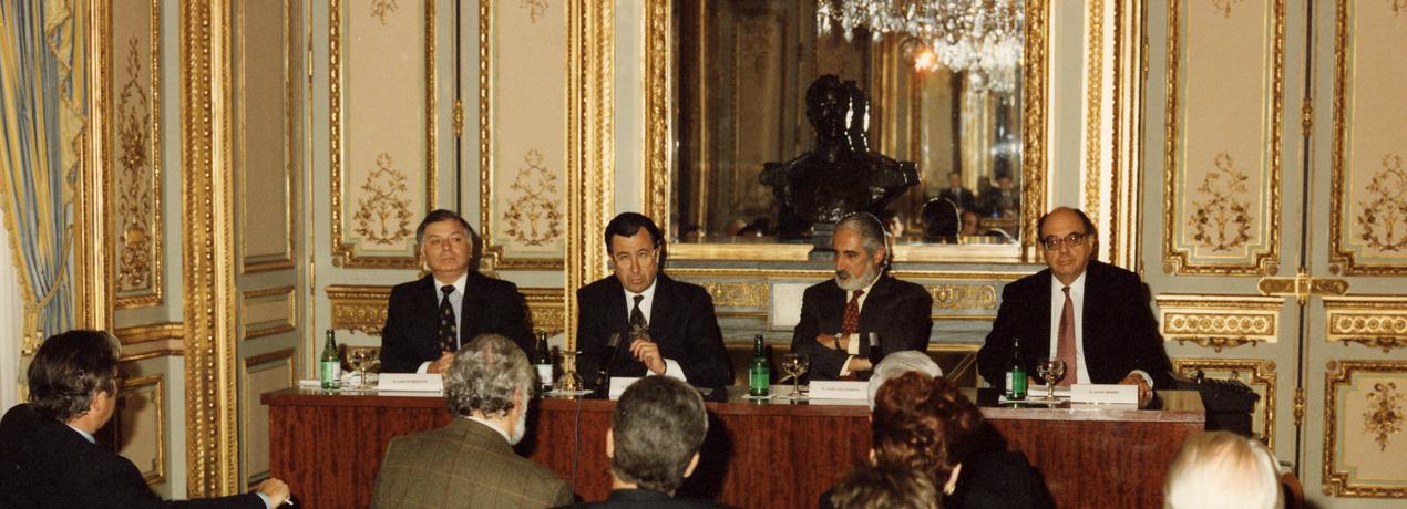 América Latina y España: 50 años de las instituciones de Bretton Woods", por Jor