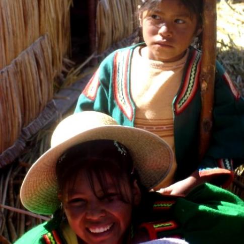 Niñas uros