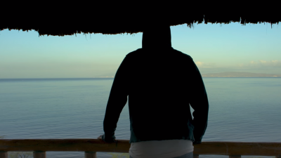 Trailer 'El hombre que cuida'