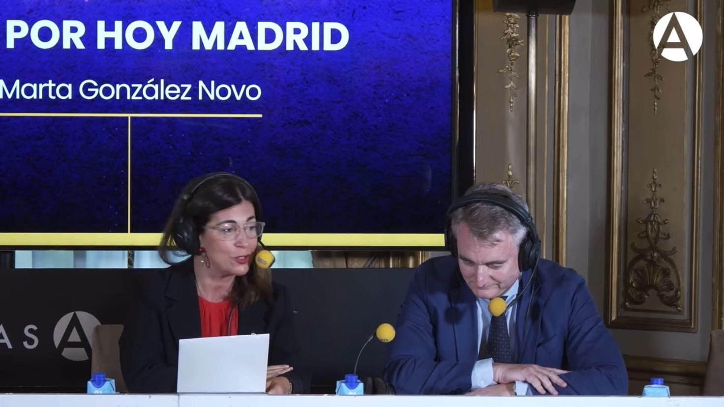 📻 Si te perdiste el programa ‘Hoy por Hoy Madrid’ (@hoyporhoycadenaser) que transmitimos en directo desde Casa de América, ya está disponible para verlo en nuestro canal de YouTube. El programa dirigido y presentado por Marta González Novo (@martagnovo), se realizó con motivo de la celebración del Día de la Hispanidad.

Fue una emisión abierta al público que reunió entrevistas con León de la Torre, director de @casamerica, y con @saizelma, Ministra de Inclusión, Seguridad Social y Migraciones de España. Además conversamos con Isabel Ramos, Marta Lamas y Santiago Camacho (@santi.camacho.oficial). El cierre fue con la voz de Marlín Yuranny González, una joven talento que estudia en la Cátedra de Canto “Alfredo Kraus” @escuelareinasofia.

💻 Puedes ver la entrevista en nuestro canal de YouTube, enlace en la biografía.