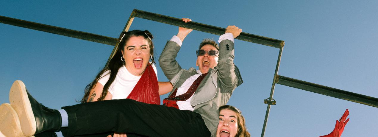 Diálogo y showcase con Calequi y Las Panteras