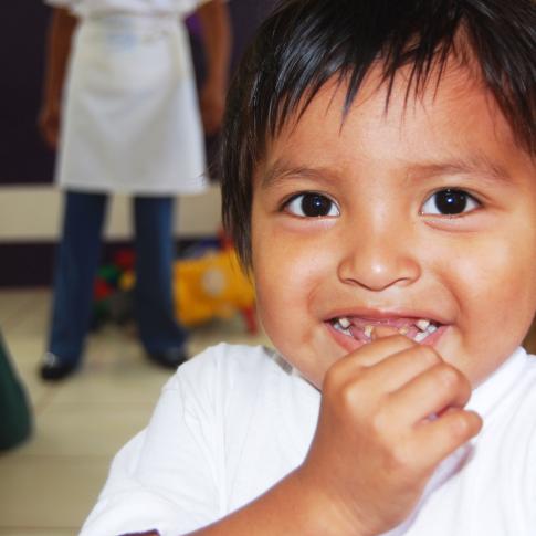 Niño sonriendo