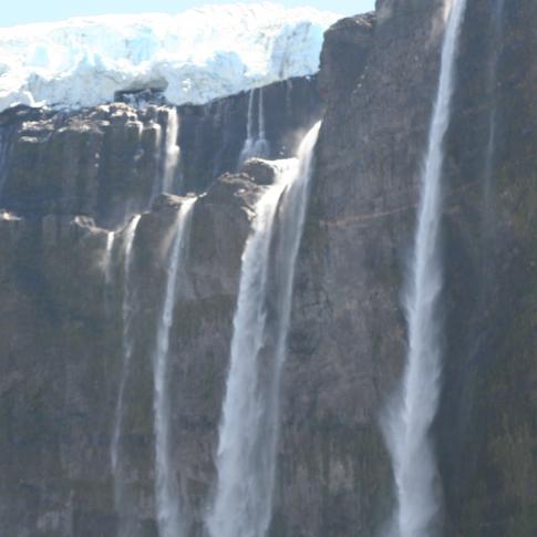 Glaciar Castaño Overo
