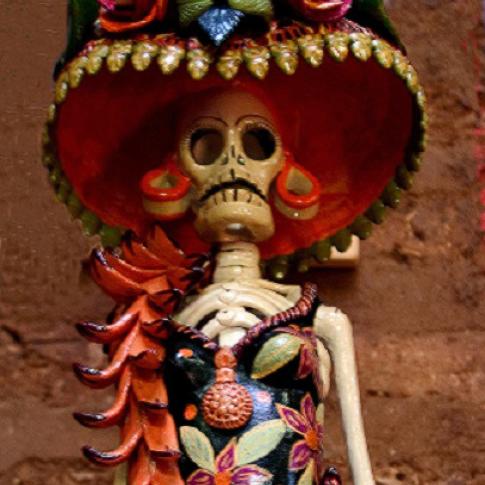Calacas y Calaveritas
