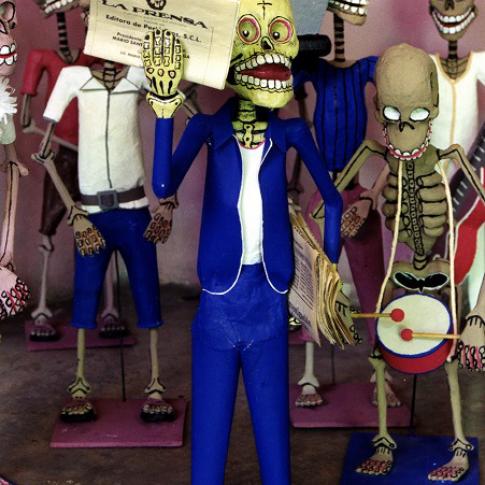 Calacas y Calaveritas