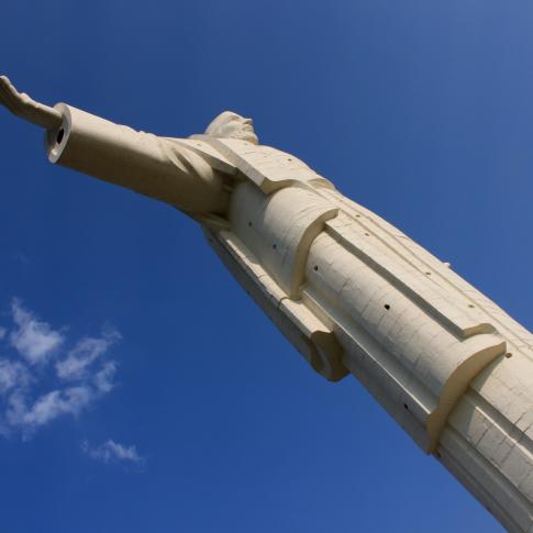 El Cristo de la Concordia