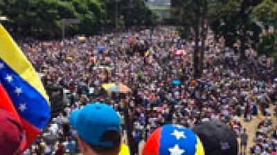 Siete sellos: crónicas de la Venezuela revolucionaria